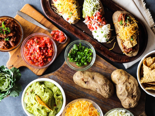 What are some delicious party food recipes?